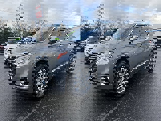 Used 2021 Chevrolet Traverse Premier image 1