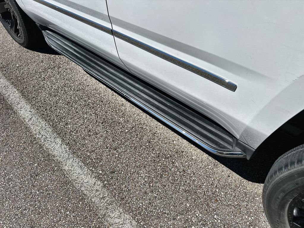 Used 2018 GMC Yukon Denali w/ Open Road Package image 8