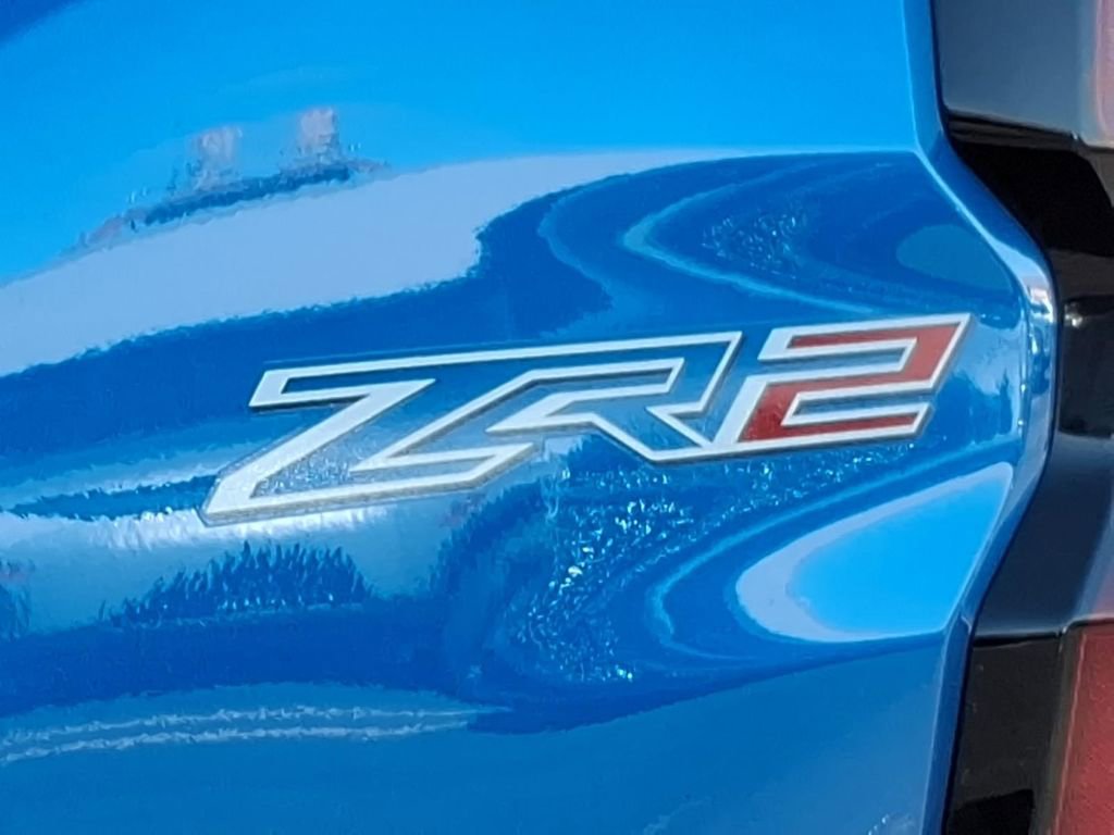 Used 2024 Chevrolet Colorado ZR2 w/ ZR2 Convenience Package III AWD/4WD image 10