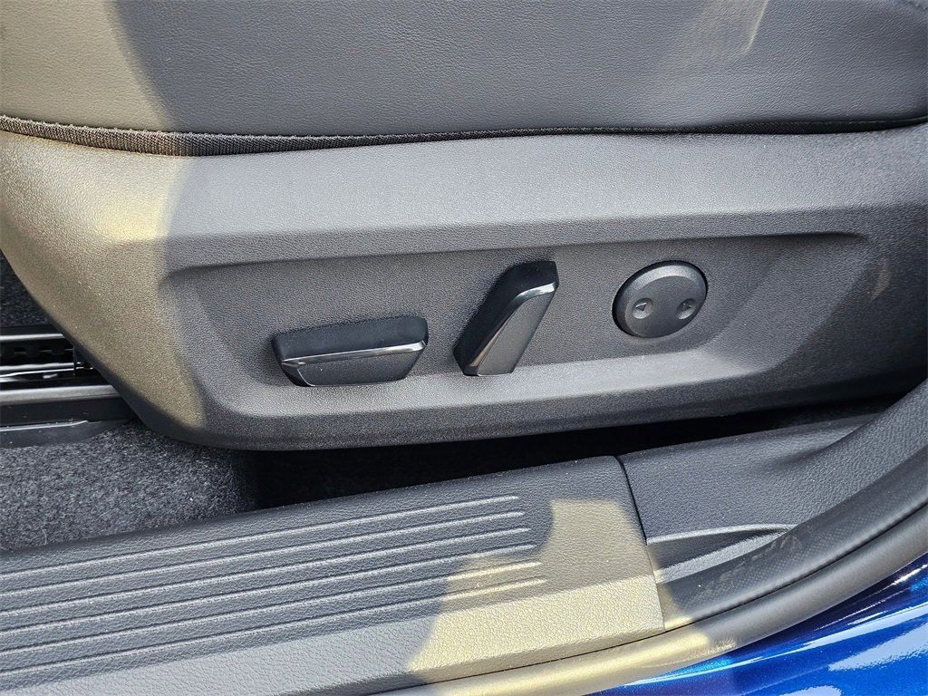 New 2026 Nissan Rogue SV image 30