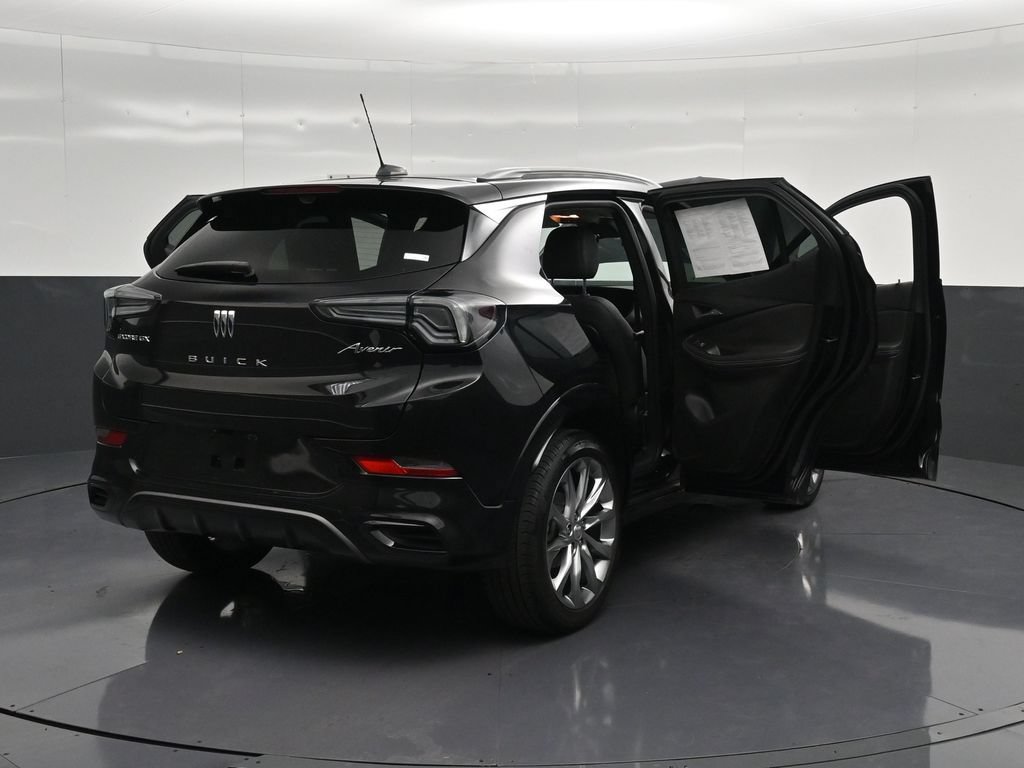 Used 2024 Buick Encore GX Avenir w/ Avenir Technology Package FWD image 35