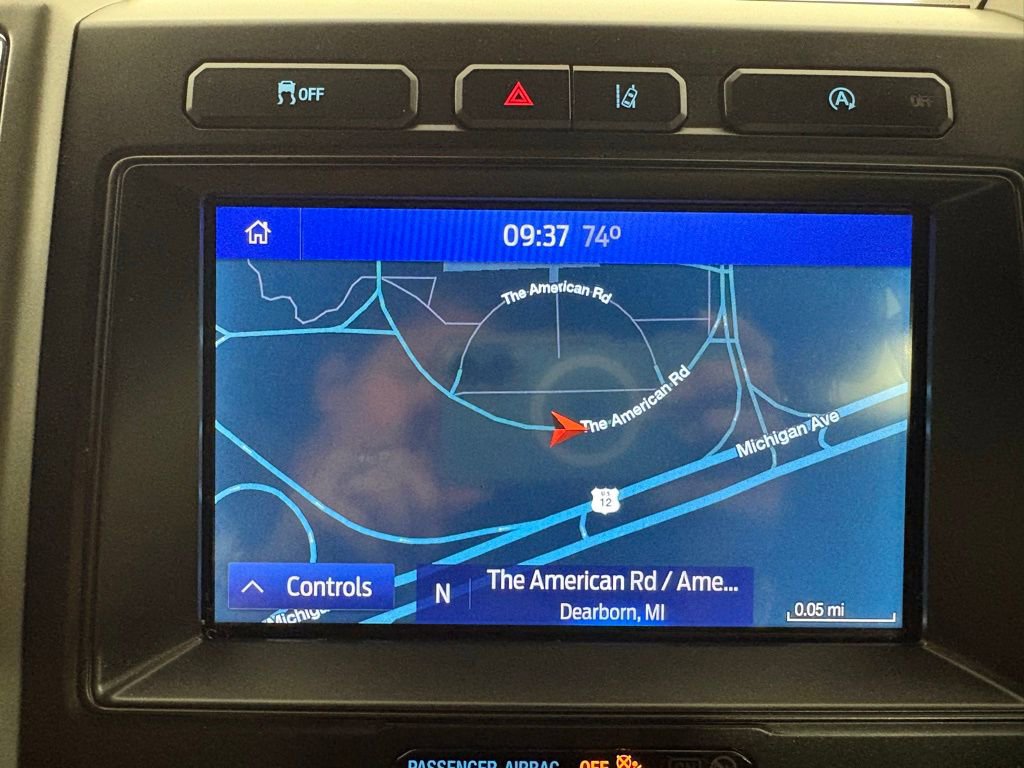 Used 2020 Ford Expedition XLT w/ Equipment Group 202A RWD image 29