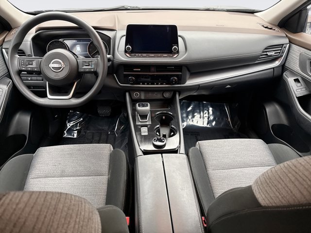 Used 2023 Nissan Rogue SV image 14