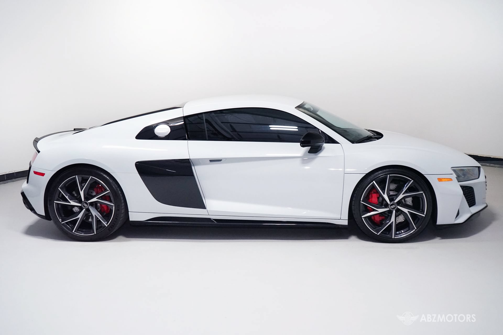 Used 2022 Audi R8 V10 performance RWD image 4