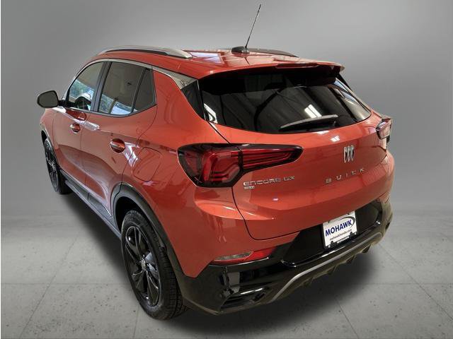 Used 2024 Buick Encore GX Sport Touring AWD/4WD image 3