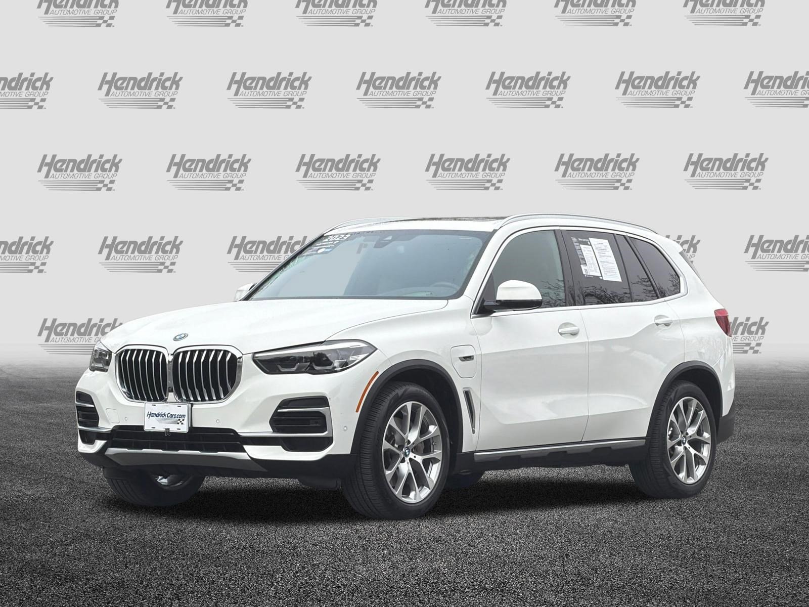 Certified 2023 BMW X5 xDrive45e w/ Climate Comfort Package image 9