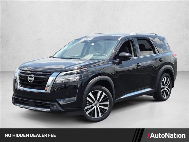 Used 2024 Nissan Pathfinder Platinum w/ Cargo Package