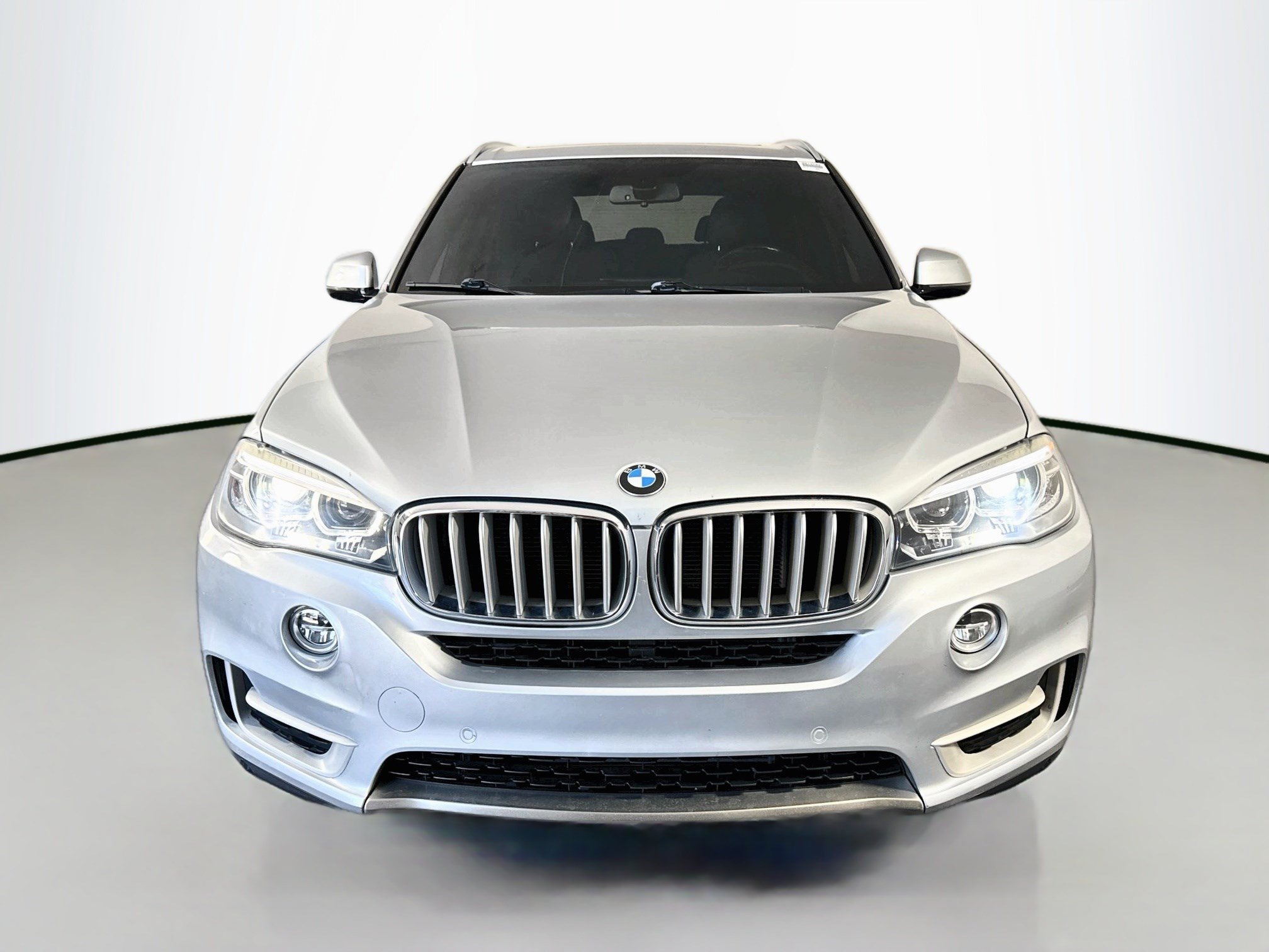 Used 2018 BMW X5 sDrive35i RWD image 2
