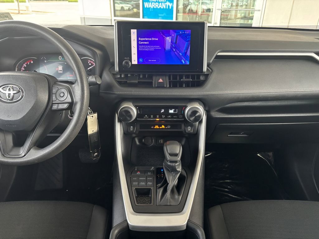 Used 2024 Toyota RAV4 LE image 13