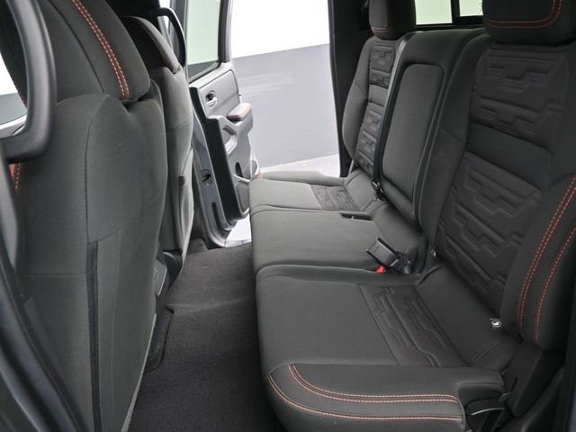Used 2025 Nissan Frontier PRO-4X image 14