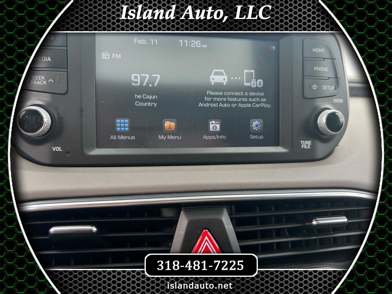 Used 2020 Hyundai Santa Fe SEL w/ Convenience Package image 1