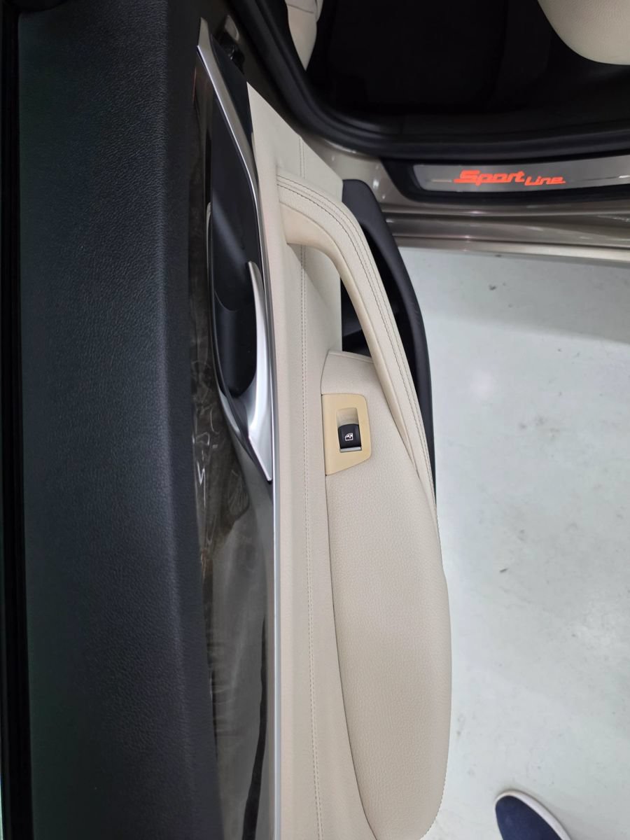 Used 2018 BMW 540i RWD image 52
