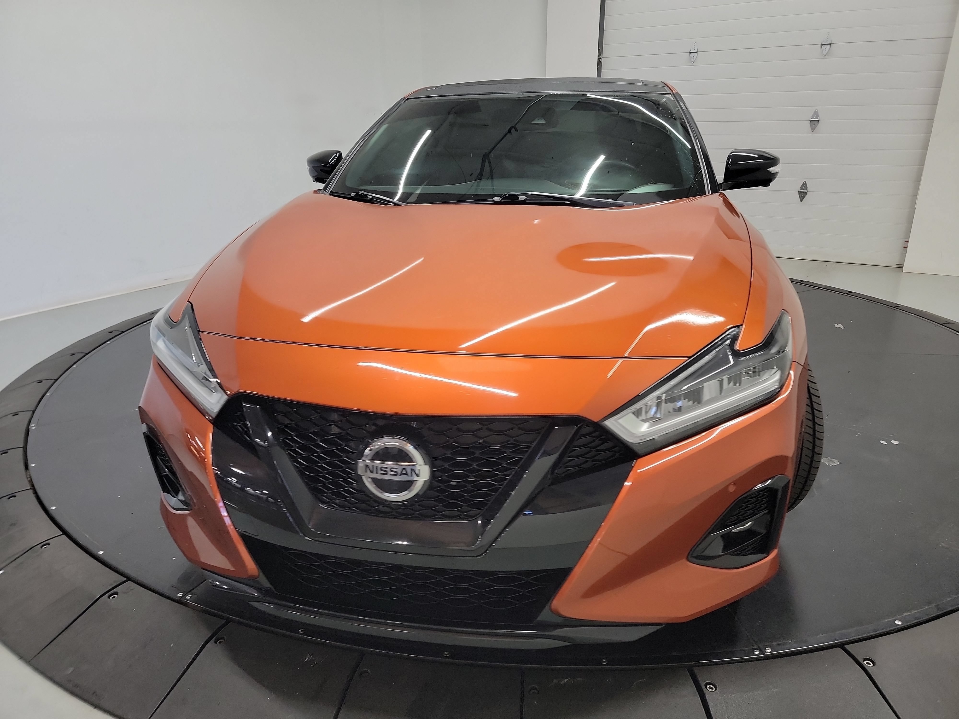 Used 2021 Nissan Maxima SR w/ Sport Mat Group FWD video 2
