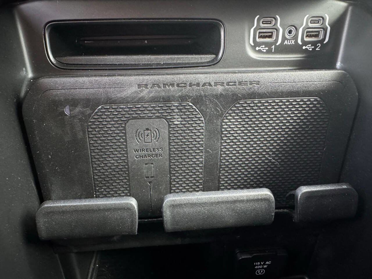 Used 2022 RAM 1500 Limited w/ Body-Colour Bumper Group image 28