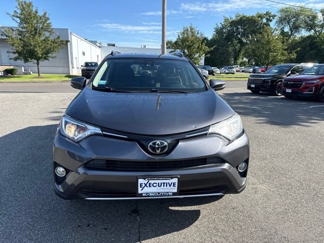 Used 2018 Toyota RAV4 XLE w/ Plus Extra Value Package AWD/4WD image 3
