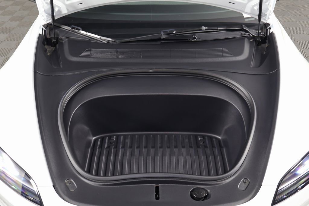 Used 2025 Tesla Model 3 Long Range RWD image 15