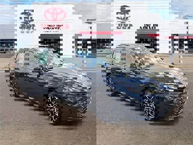 New 2026 Toyota Camry XLE w/ Premium Plus Package