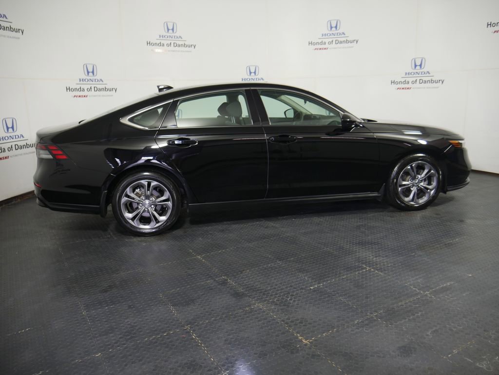 Certified 2023 Honda Accord EX image 3