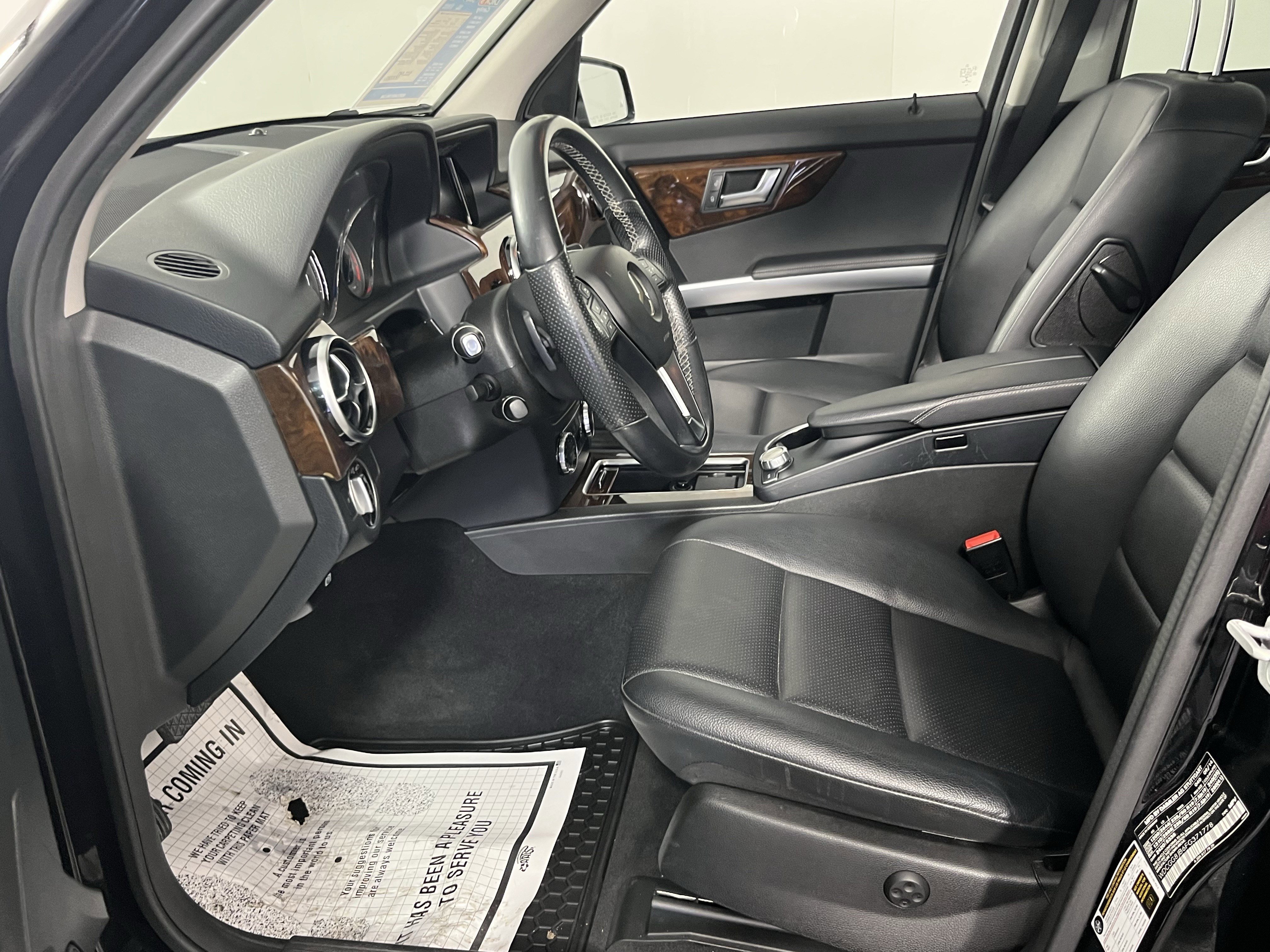 Used 2015 Mercedes-Benz GLK 350 4MATIC image 10