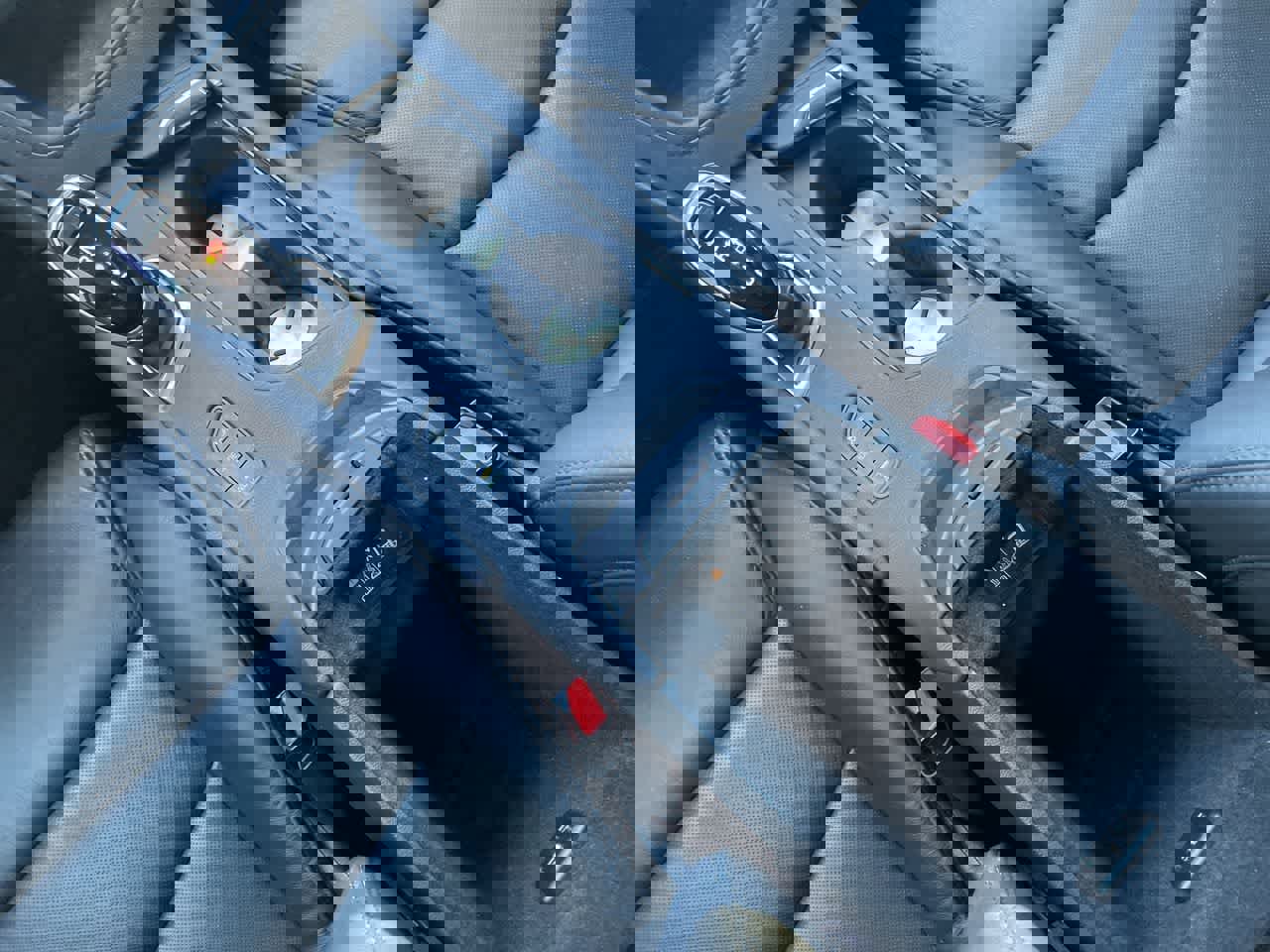 Used 2019 Cadillac XT5 Premium Luxury w/ LPO, Black Ice Package image 27