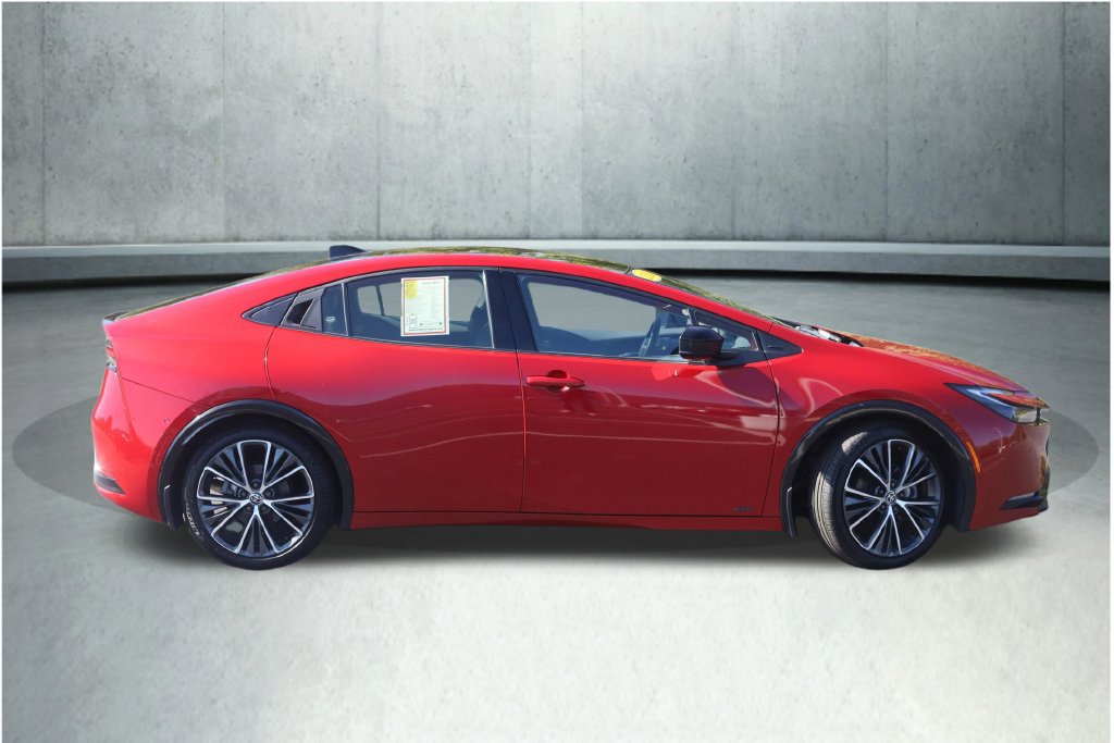 Certified 2024 Toyota Prius Limited w/ Limited Premium Package AWD/4WD image 31