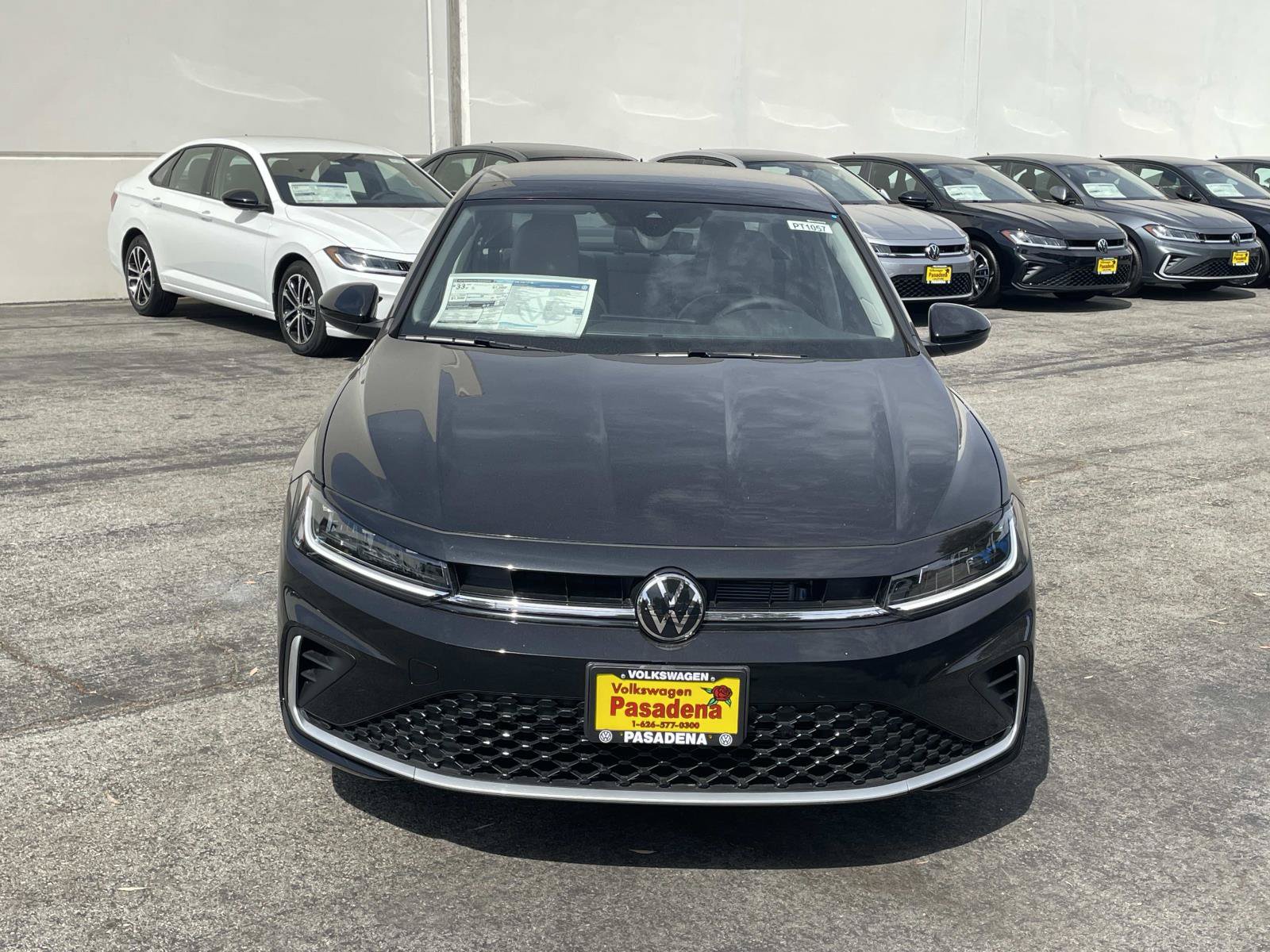 New 2026 Volkswagen Jetta SE FWD image 2