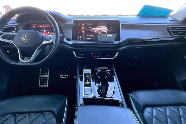 Used 2024 Volkswagen Atlas SEL Premium R-Line image 7