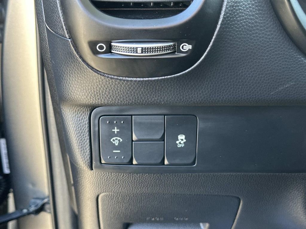 Used 2016 Kia Soul w/ Option Group 020 image 15