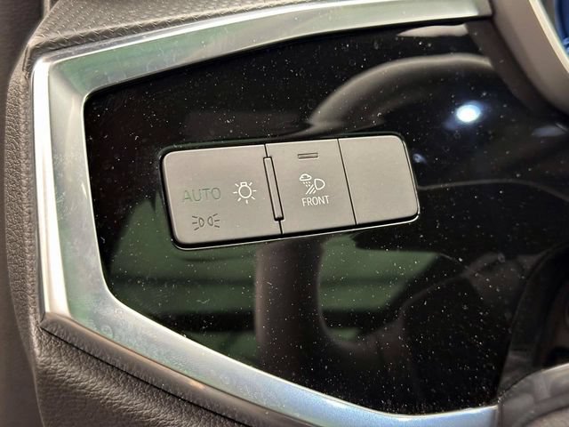 Used 2025 Audi Q3 2.0T Premium w/ Convenience Package AWD/4WD image 22