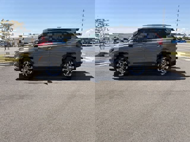 New 2026 Honda CR-V EX image 2