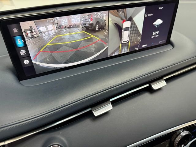 Used 2023 Genesis GV70 2.5T w/ Sport Prestige Package image 32