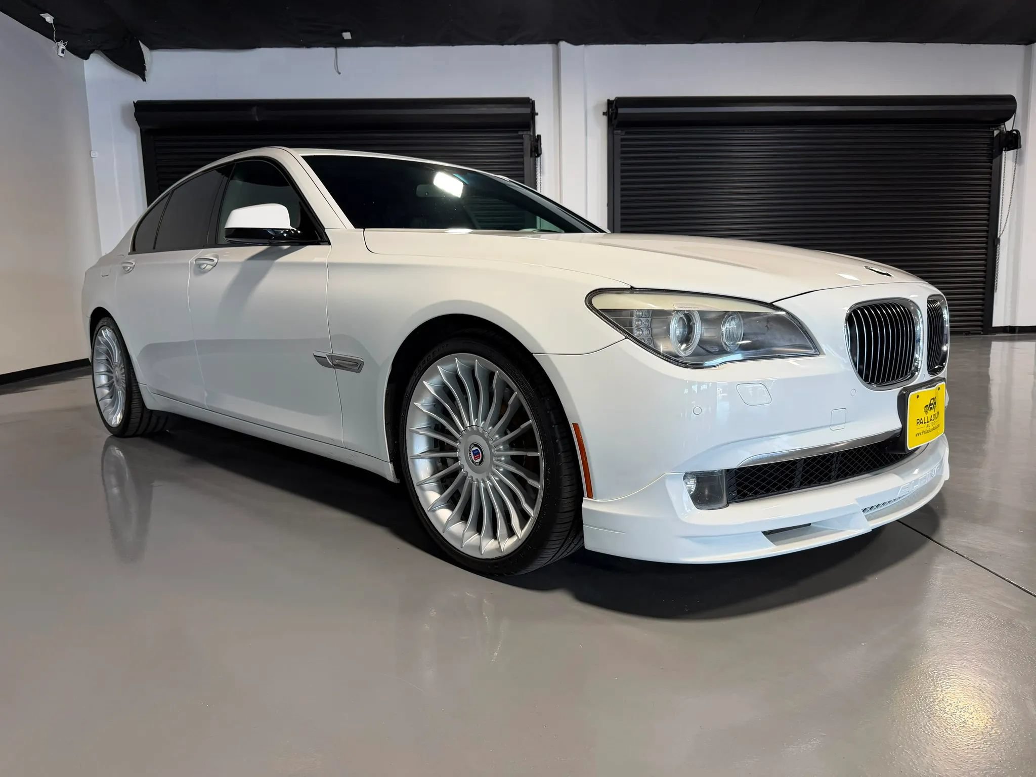 Used 2012 BMW ALPINA B7 RWD image 3