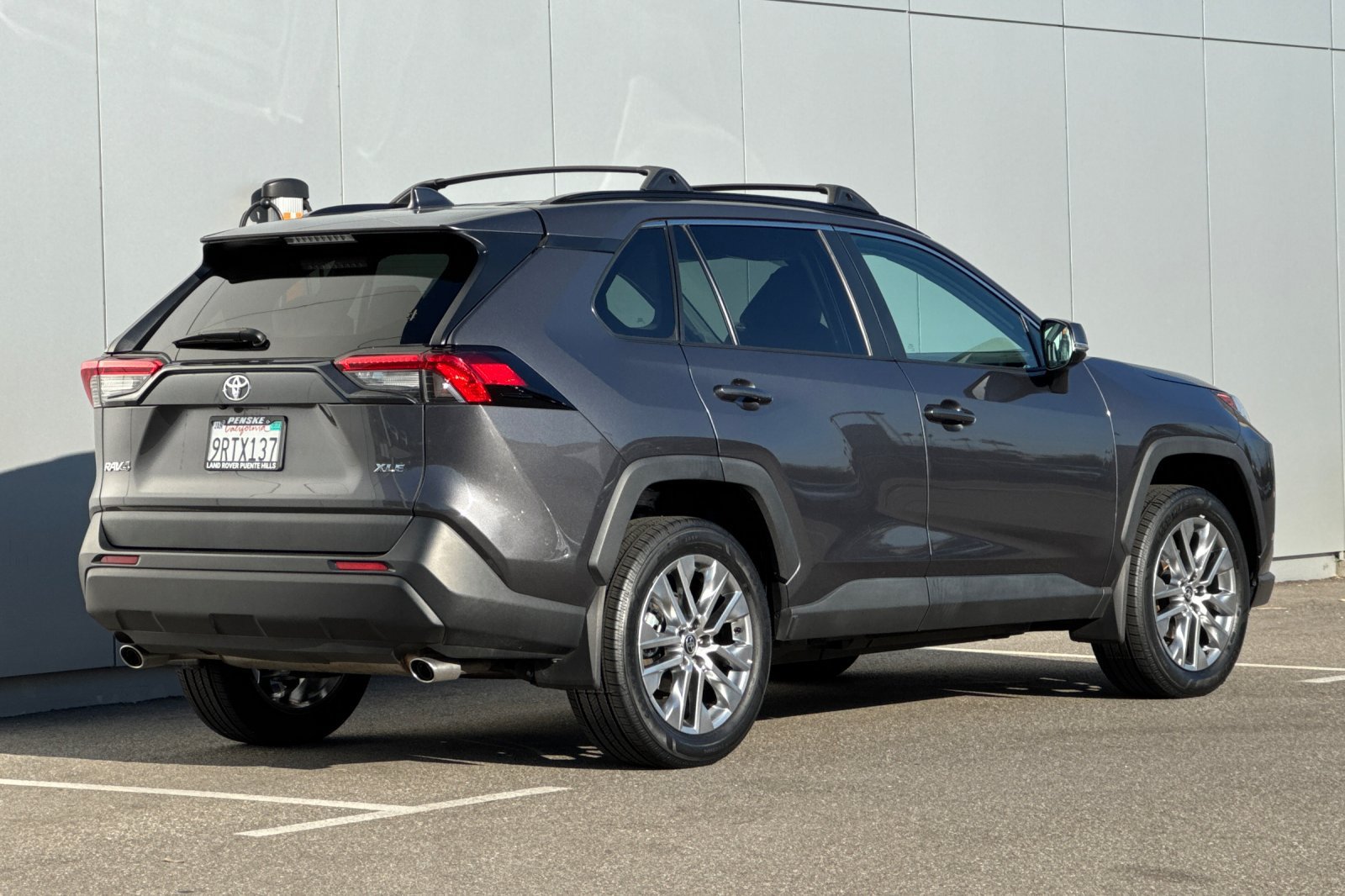Used 2025 Toyota RAV4 XLE Premium w/ Weather Package FWD image 5