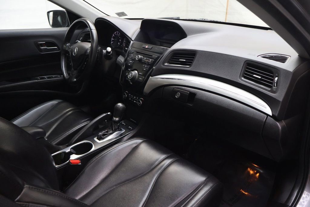 Used 2020 Acura ILX image 10