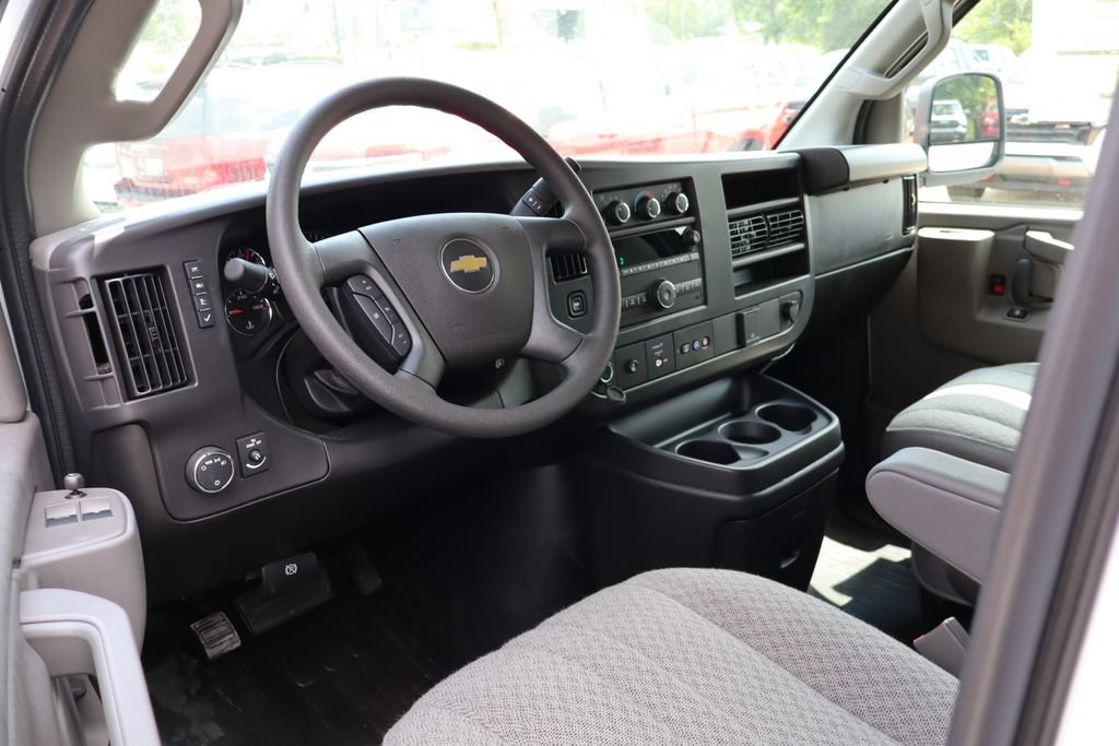 New 2025 Chevrolet Express 2500 w/ Driver Convenience Package RWD image 10