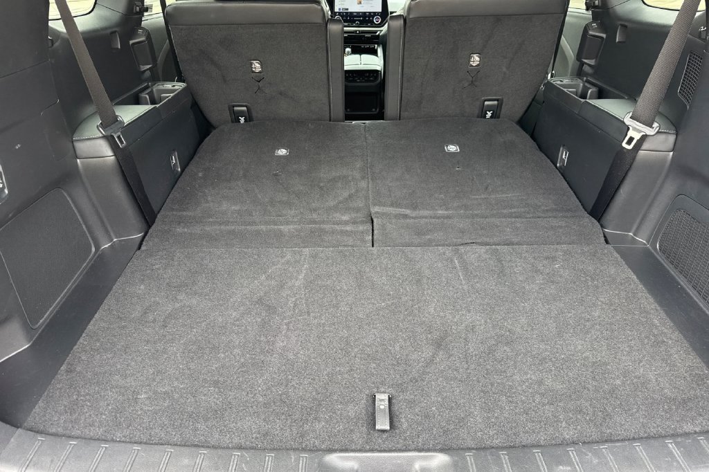 Used 2024 Lexus TX 350 FWD w/ Captains Chair Package image 19