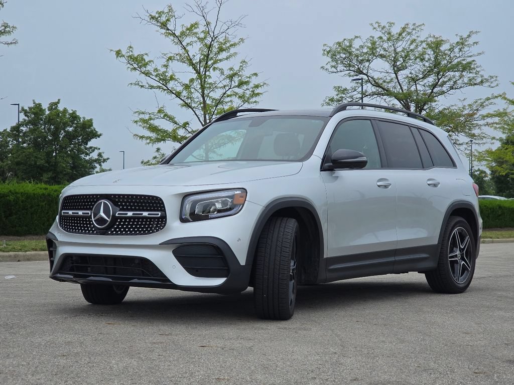 Used 2023 Mercedes-Benz GLB 250 4MATIC image 17