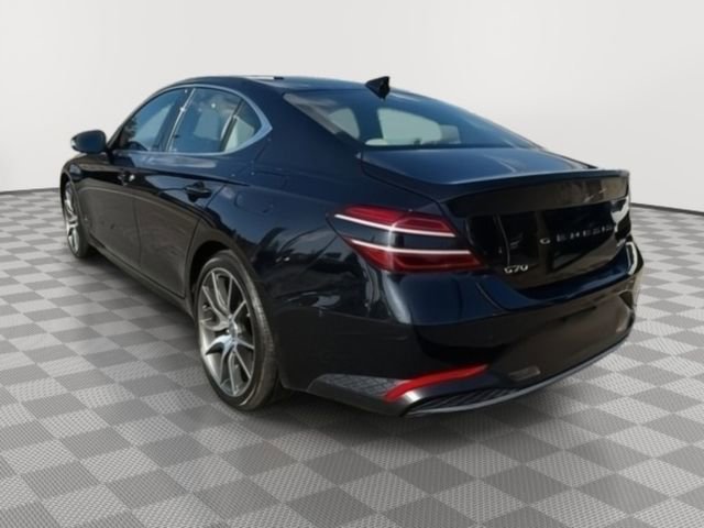 Used 2023 Genesis G70 2.0T image 4