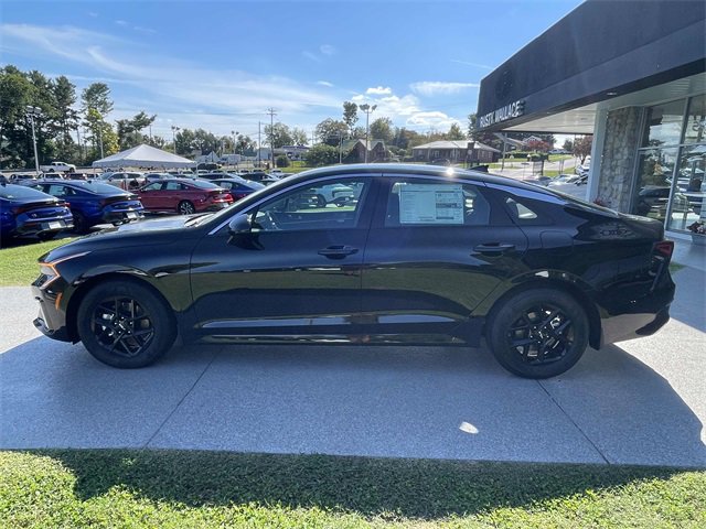 New 2026 Kia K5 LXS image 13