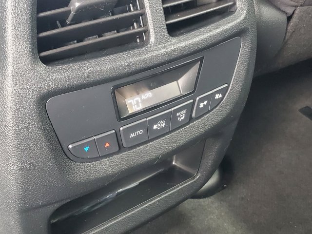 Used 2022 Honda Pilot Sport image 29