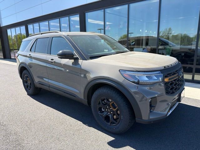 New 2026 Ford Explorer Tremor AWD/4WD image 1
