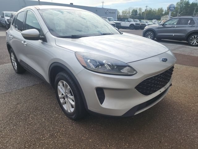 Certified 2020 Ford Escape SE AWD/4WD image 1
