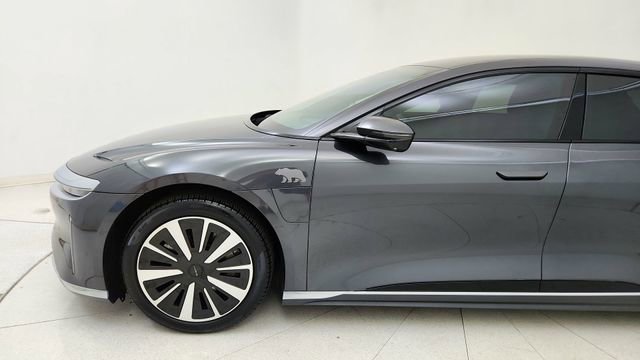 Used 2024 Lucid Air Pure RWD image 9