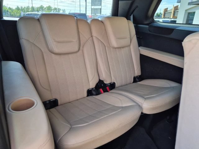 Used 2017 Mercedes-Benz GLS 450 4MATIC image 19