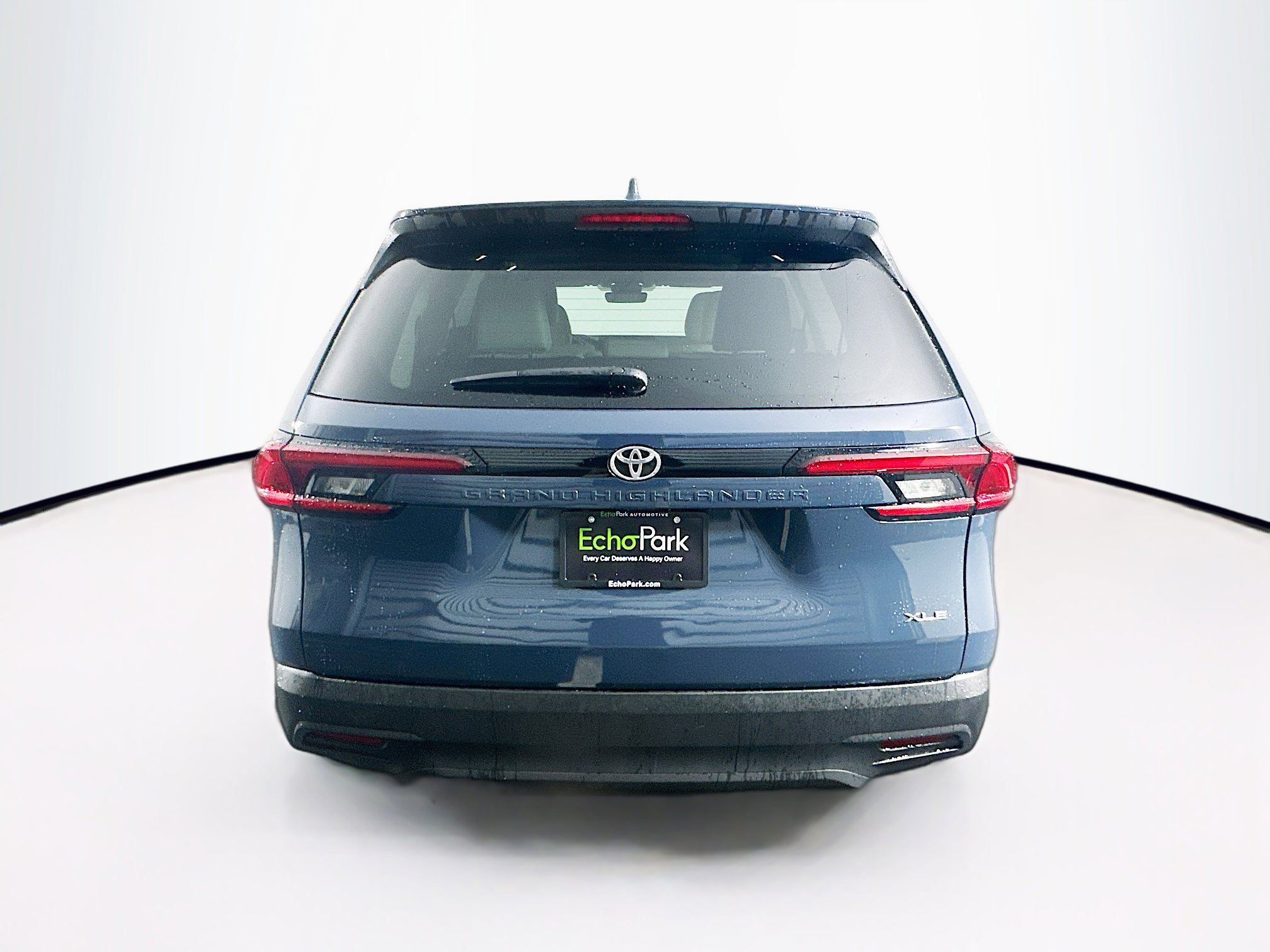 Used 2025 Toyota Grand Highlander FWD image 7