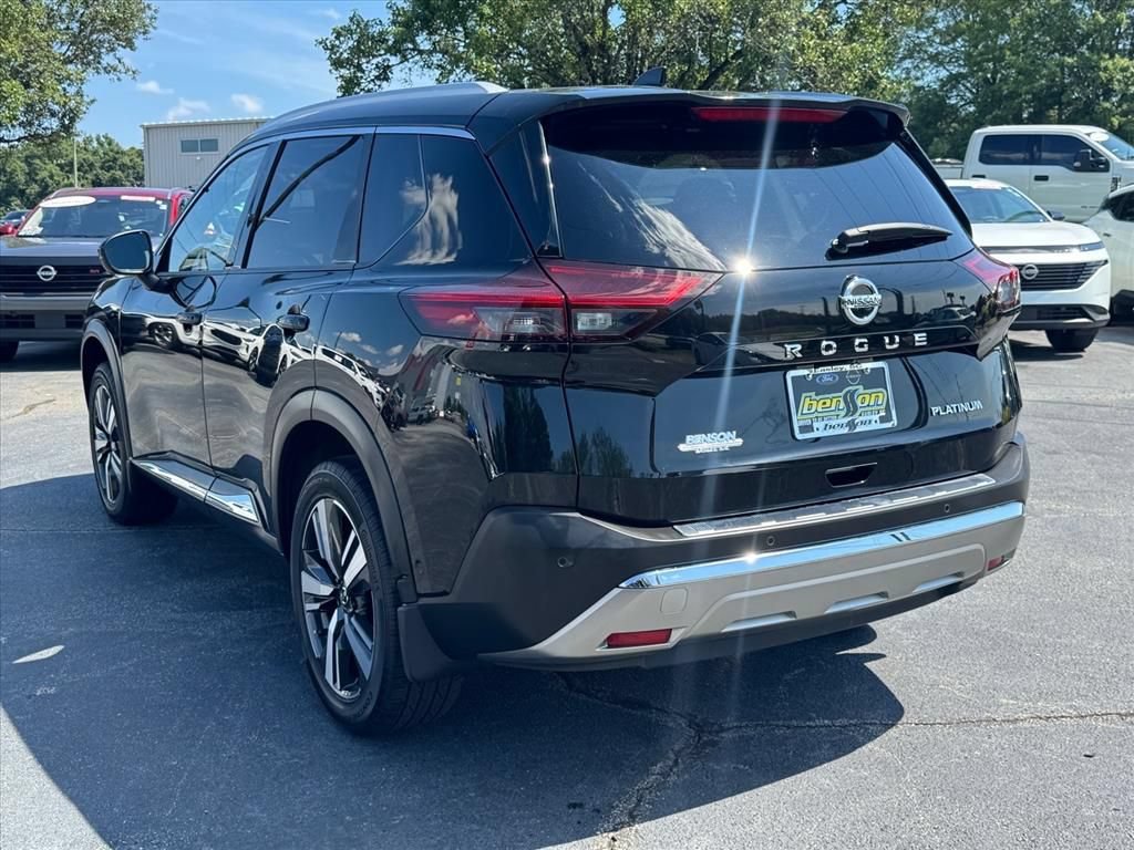 Certified 2021 Nissan Rogue Platinum FWD image 5
