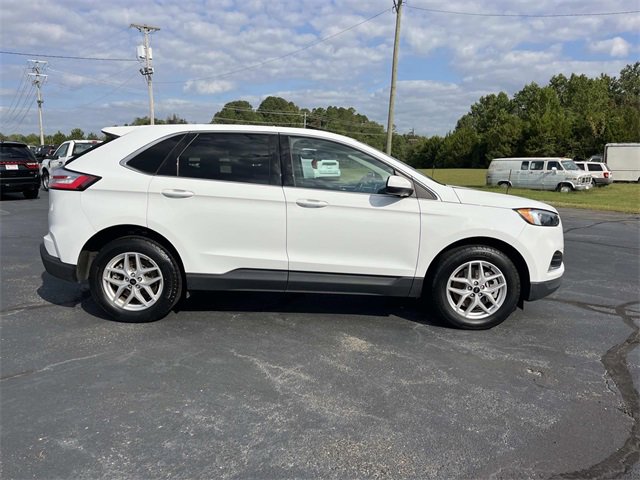 Certified 2024 Ford Edge SEL image 2
