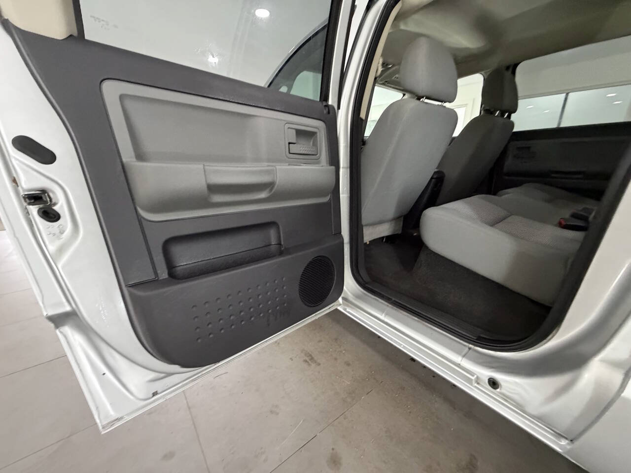 Used 2011 Dodge Dakota Big Horn AWD/4WD image 25