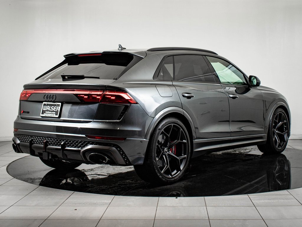 New 2026 Audi RS Q8 performance image 10