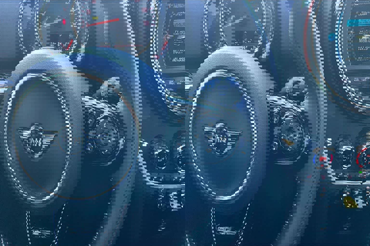 Used 2019 MINI Cooper Countryman SE w/ Premium Package image 26